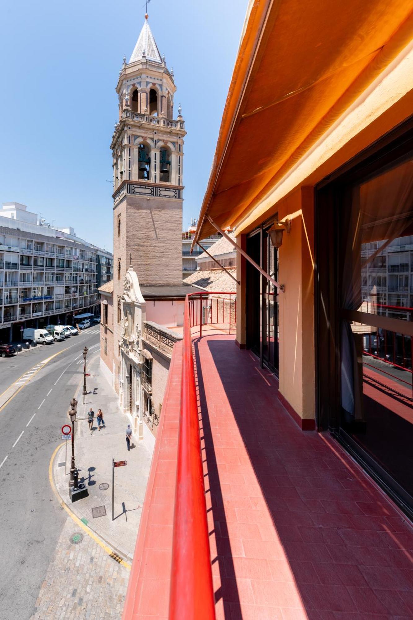 Penthouse!!! Center Of Seville!!! 2 Bedroom + 2 Bath!!! Exterior photo